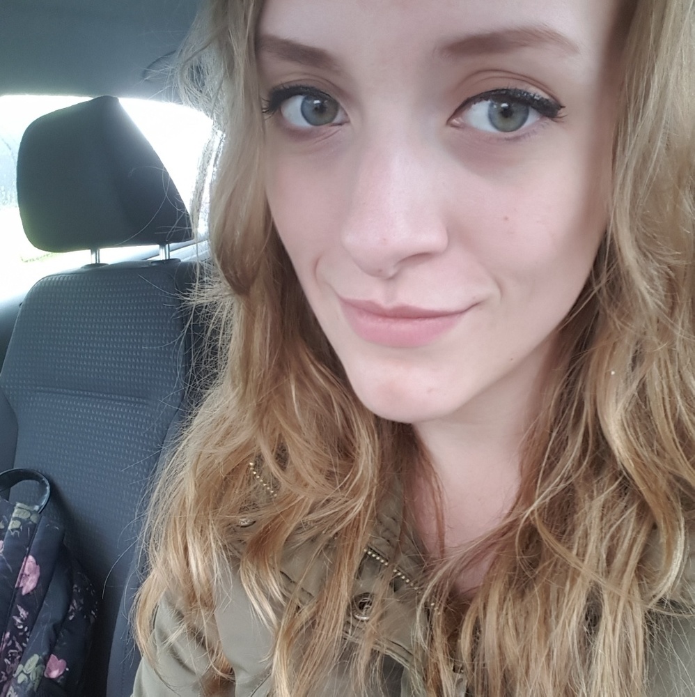 Meet your Posher, Michaela